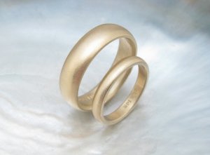 simple wedding ring sets pictures