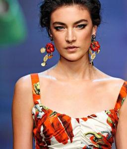 dolce & gabbana earrings racist