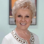 hairstyles for women over 50 with fat faces