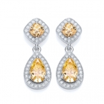 pearl drop earrings yellow gold
