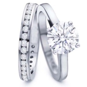 solitaire engagement rings with diamond wedding band