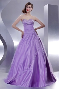 Victorian lilac dresses style