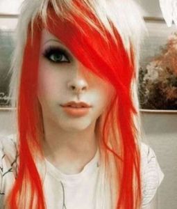 black hair with neon highlights trend