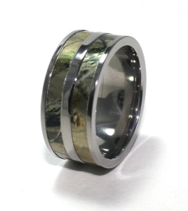 camo wedding ring for men