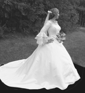 victorian long dresses style