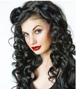 curly natural hair with highlights