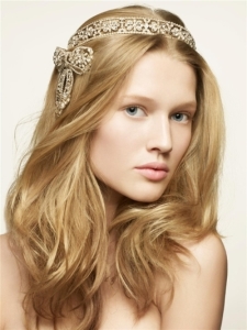 greek goddess hair prom