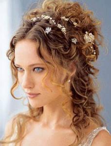 greek goddess hair updo