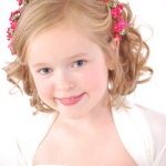 hairstyles for flower girls with tiara