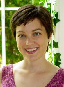 short haircuts women photos