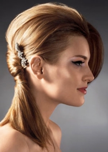 wedding hair half up half down with veil