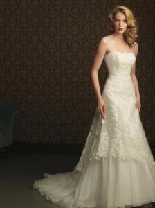 ivory lace wedding dress empire waist