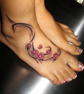 ladies tattoo designs for feet