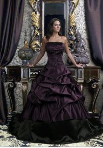 gothic bride dress up